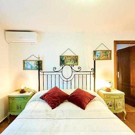 Guadalcanal Vivienda Turistica La Huertaヴィラ エクステリア 写真