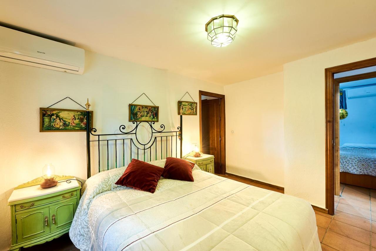Guadalcanal Vivienda Turistica La Huertaヴィラ エクステリア 写真