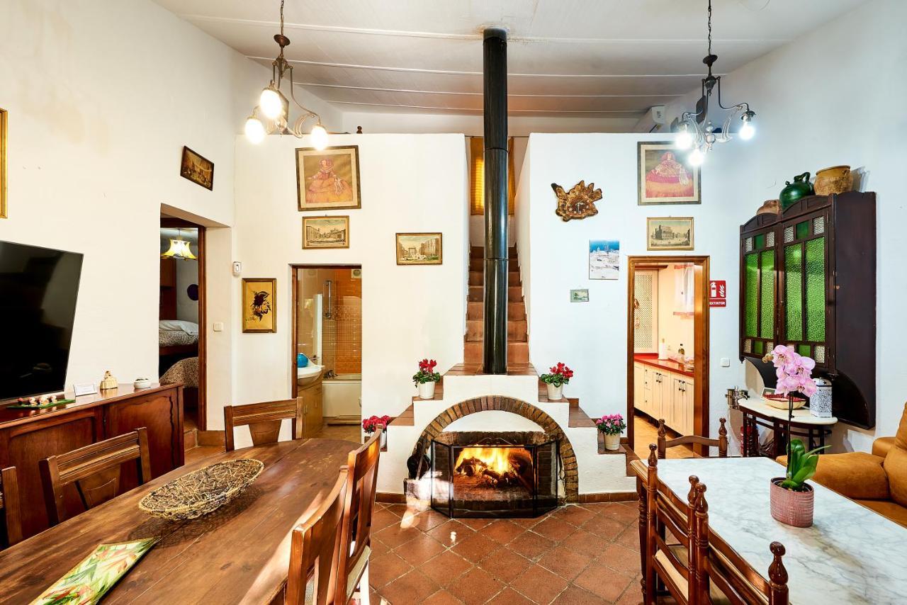 Guadalcanal Vivienda Turistica La Huertaヴィラ エクステリア 写真
