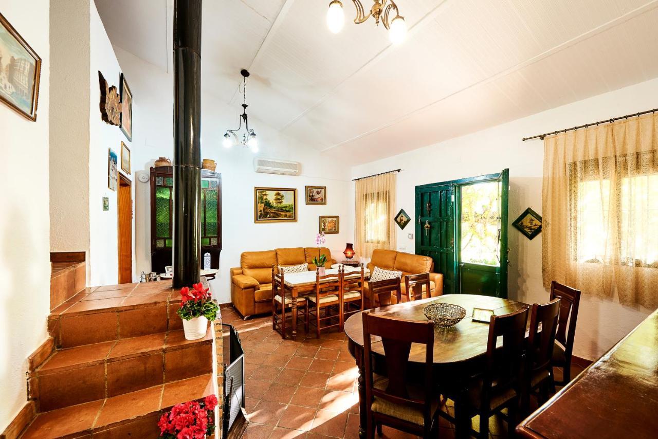 Guadalcanal Vivienda Turistica La Huertaヴィラ エクステリア 写真